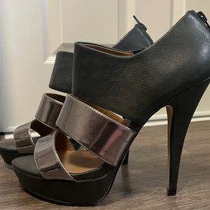 Size 10 Black & silver heels
